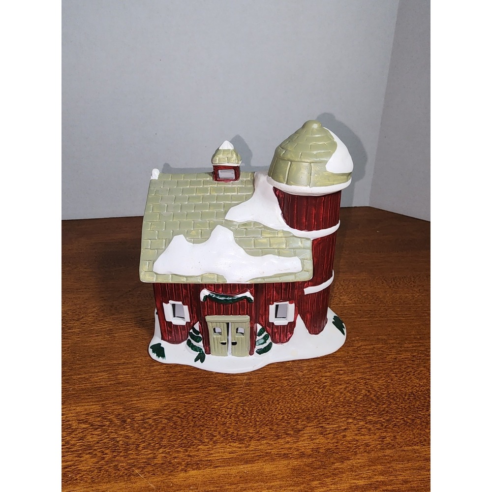Pacific Rim 1991 Maidson Barn – Vintage Ceramic Farmhouse Christmas‎ House